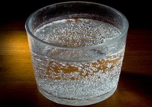 remedio casero agua con alka seltzer