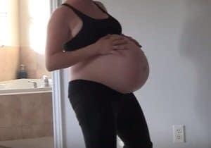 barriga mujer embarazada de 41 semanas